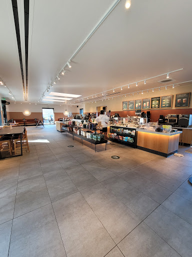 Shopping Mall «Laurel Lakes Centre», reviews and photos, 14700 US-1, Laurel, MD 20707, USA