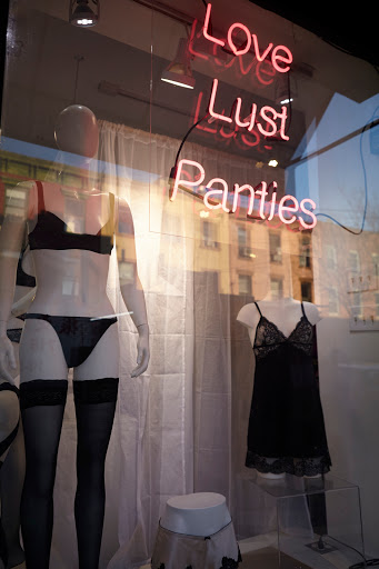 Lingerie Store «Brooklyn Fox Lingerie», reviews and photos, 200 Bedford Ave, Brooklyn, NY 11211, USA