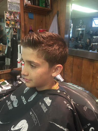 Barber Shop «Barbers Den», reviews and photos, 57 Edwards Access Rd, Edwards, CO 81632, USA
