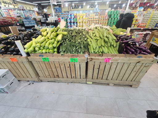 Grocery Store «C-Town Supermarkets», reviews and photos, 134-16 Liberty Ave, South Richmond Hill, NY 11419, USA