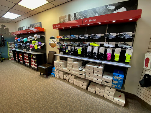 Bicycle Store «American Cycle & Fitness - The Trek Bicycle Stores of Michigan», reviews and photos, 20343 Mack Ave, Grosse Pointe Woods, MI 48236, USA