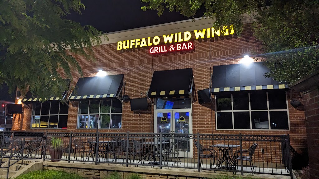 Buffalo Wild Wings 20740