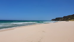 Salmon Beach'in fotoğrafı düz ve uzun ile birlikte