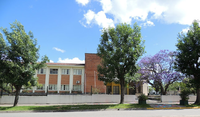 Opiniones de Escuela Varela Amelia en Lavalleja - Escuela