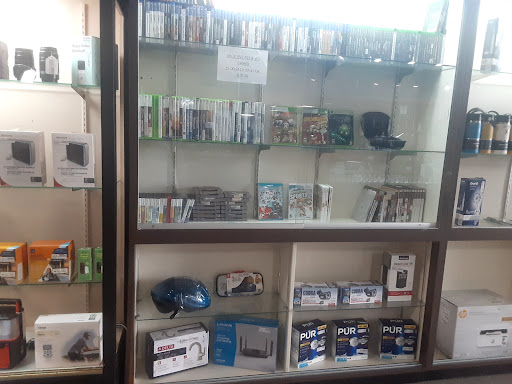 Pawn Shop «P&A Pawn And Gun», reviews and photos, 150 1st Ave E, Hendersonville, NC 28792, USA