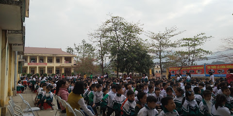 Trường Tiểu học Hồng Thái