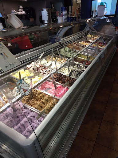 Shopping Mall «The Shops at Lincoln Heights», reviews and photos, 999 E Basse Rd, San Antonio, TX 78209, USA