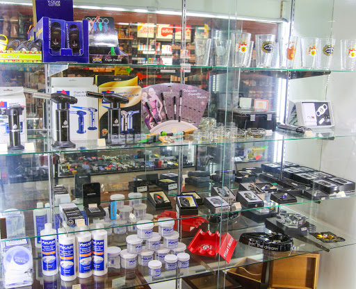 Tobacco Shop «Sutter Street Cigars», reviews and photos, 707 Sutter St, Folsom, CA 95630, USA