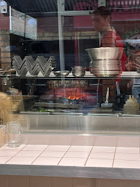Atmosphère du Restaurant Broche - shawarma au feu de bois à Paris - n°3