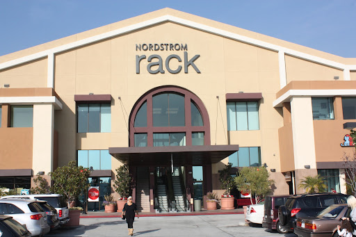 Nordstrom Rack Glendale Fashion Center, 227 N Glendale Ave, Glendale, CA 91206, USA, 
