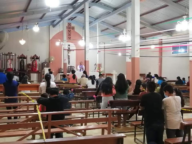 Iglesia Católica Santa Rosa y San Ramón - Pepa de Huso