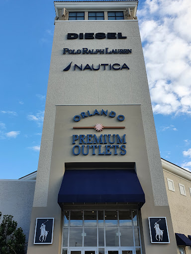 Clothing Store «Polo Ralph Lauren Factory Store», reviews and photos, 8200 Vineland Ave #500, Orlando, FL 32821, USA