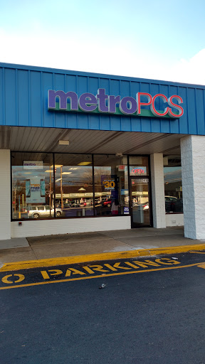 MetroPCS Authorized Dealer, 3416 Edgmont Ave, Brookhaven, PA 19015, USA, 