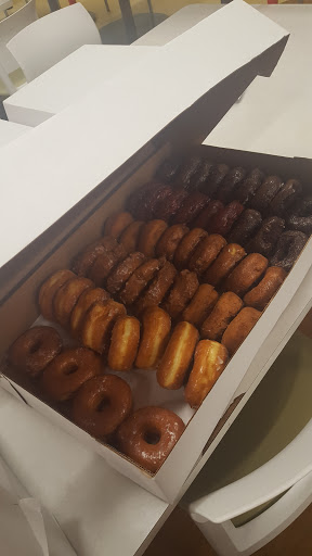 Donut Shop «Ridge Donut Cafe», reviews and photos, 1600 Portland Ave, Rochester, NY 14621, USA