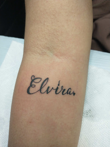 Explore fern tattoo ideas, creative tattoo ideas in Carbondale, available at MsCandyTattoo