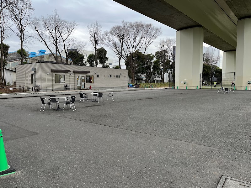 昭和島二丁目公園テニスコート