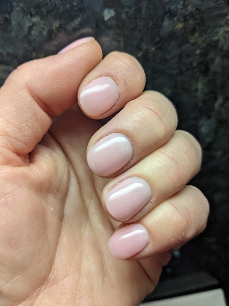 Le Nails And Spa 96161