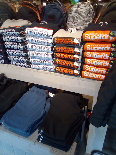 Superdry - Reading