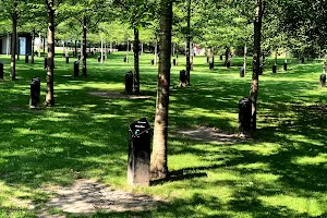 De Syngende Træer (Park of Music) image