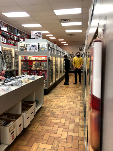 Collectibles Store «The Exchange», reviews and photos, 1524 N Milwaukee Ave, Chicago, IL 60622, USA