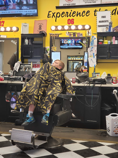 Barber Shop «Avon Barber Shop», reviews and photos, 8401 E US Hwy 36 E, Avon, IN 46123, USA