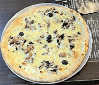 Pizza du Pizzeria PIZZ' à l'ancienne à Marseille - n°15