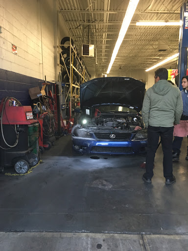 Auto Parts Store «Pep Boys Auto Parts & Service», reviews and photos, 38-19 21st St, Long Island City, NY 11101, USA