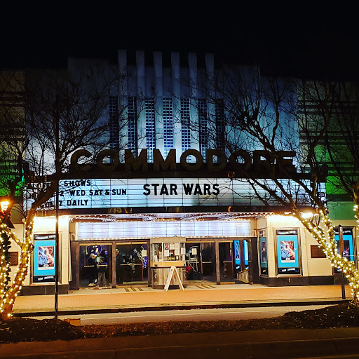 Movie Theater «Regal MacArthur Center Stadium 18 & RPX», reviews and photos, 300 Monticello Ave #330, Norfolk, VA 23510, USA