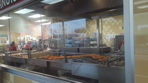 Bakery «Krispy Kreme Doughnuts», reviews and photos, 32450 Dyer St, Union City, CA 94587, USA