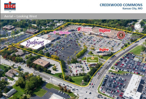 Supermarket «Hy-Vee», reviews and photos, 207 NE Englewood Rd, Kansas City, MO 64118, USA