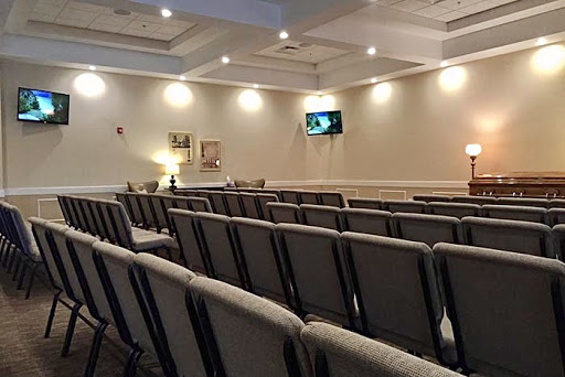 Funeral Home «Dilley Lasater Funeral Home / Lasater Funeral Home», reviews and photos, 11337 Upper Gilchrist Rd, Mt Vernon, OH 43050, USA