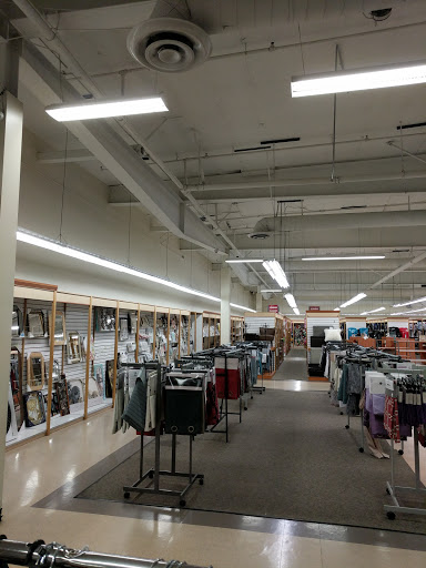 Clothing Store «Burlington Coat Factory», reviews and photos, 13550 Whittier Blvd, Whittier, CA 90605, USA