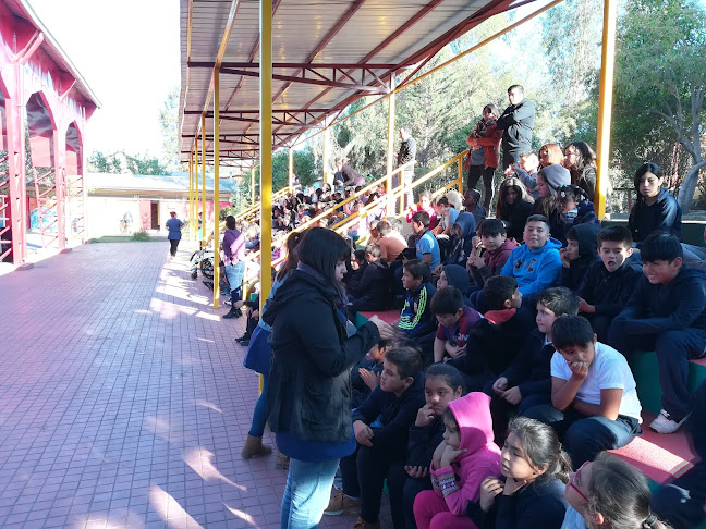 Escuela Básica Golda Meir