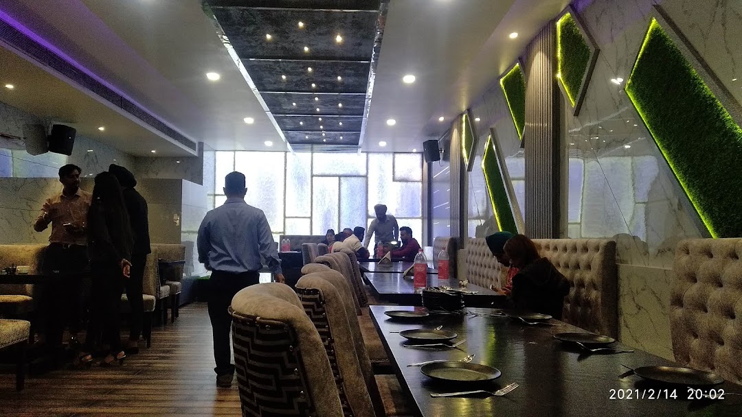 Mehfil Restaurant & Bar