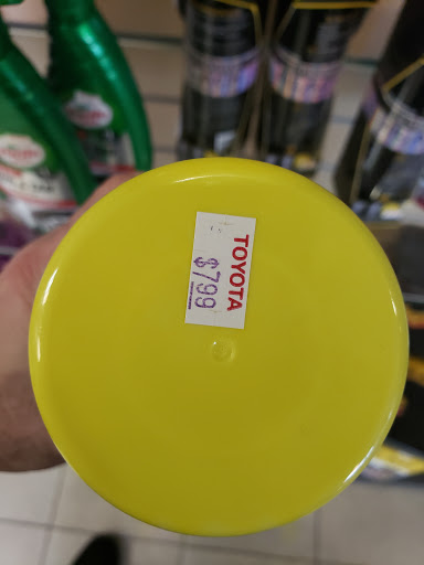 Toyota Dealer «Toyota of Louisville on Dixie Highway», reviews and photos, 6514 Dixie Hwy, Louisville, KY 40258, USA