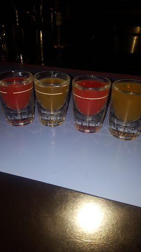 Bar «Hershee Bar», reviews and photos, 6117 Sewells Point Rd, Norfolk, VA 23513, USA