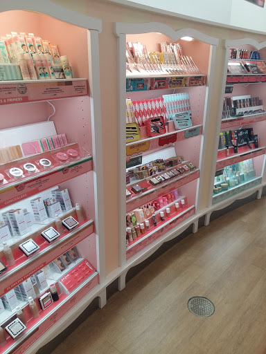 Cosmetics Store «Ulta Beauty», reviews and photos, 815 N 10th St, Renton, WA 98057, USA