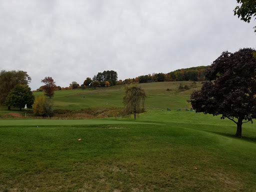 Golf Course «Highland Golf Course», reviews and photos, 3268 Quechee Main St, White River Junction, VT 05001, USA