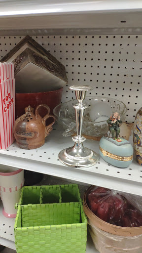 Thrift Store «Goodwill Central Texas Balcones Store», reviews and photos