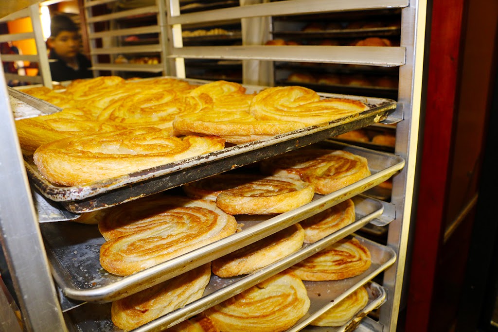 El Primo Produce 19401