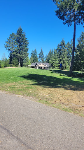 Golf Course «LakeLand Village Golf Course/Pro Shop», reviews and photos, 200 E Old Ranch Rd, Allyn, WA 98524, USA