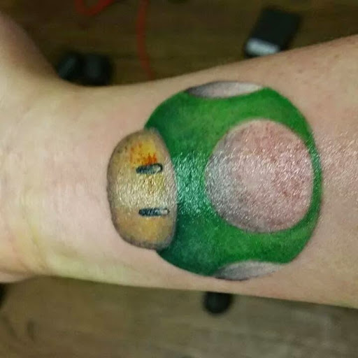 Tattoo Shop «Ageless Arts Tattoo and Body Piercing Studios», reviews and photos, 2407 S Kedzie Ave, Chicago, IL 60623, USA