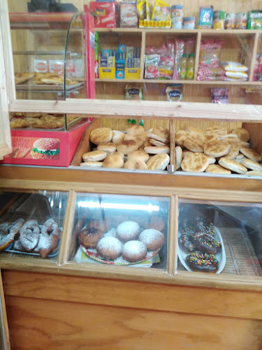 Opiniones de Panadería monica en Puerto Montt - Panadería