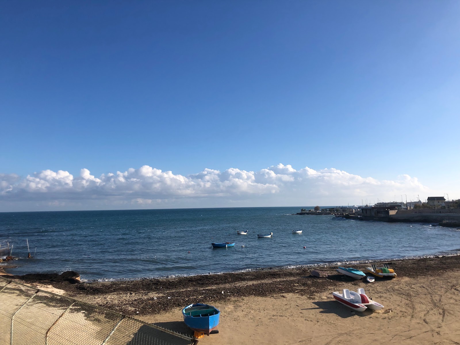 Cala San Giorgio'in fotoğrafı biraz temiz temizlik seviyesi ile