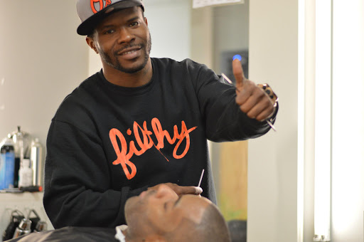 Barber Shop «Royal Razor Barbershop», reviews and photos, 304 W Baltimore St, Baltimore, MD 21201, USA