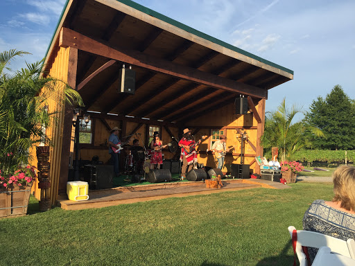 Winery «Beneduce Vineyards», reviews and photos, 1 Jeremiah Ln, Pittstown, NJ 08867, USA