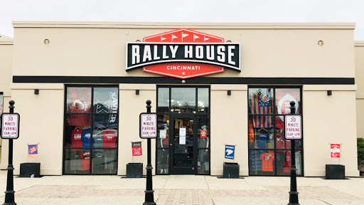 Sportswear Store «Rally House Rookwood», reviews and photos, 2705 Edmondson Rd, Cincinnati, OH 45209, USA