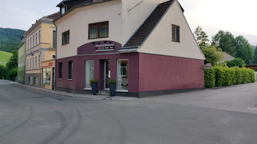 Frisör Geraldine Diem In Kirchberg am Wechsel