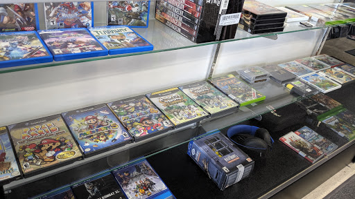 Video Game Store «CD Game Exchange», reviews and photos, 2033 NE Burnside Rd, Gresham, OR 97030, USA