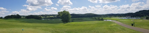 Golf Club «Oak Shadows Golf Club», reviews and photos, 1063 Oak Shadows Dr NE, New Philadelphia, OH 44663, USA